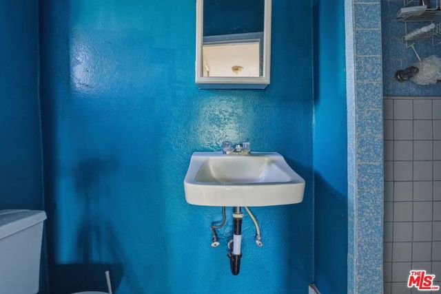 17202 Grevillea Avenue, Lawndale, CA 90260