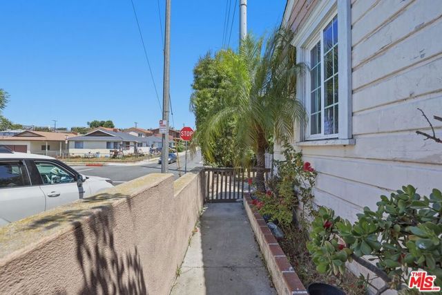 17202 Grevillea Avenue, Lawndale, CA 90260