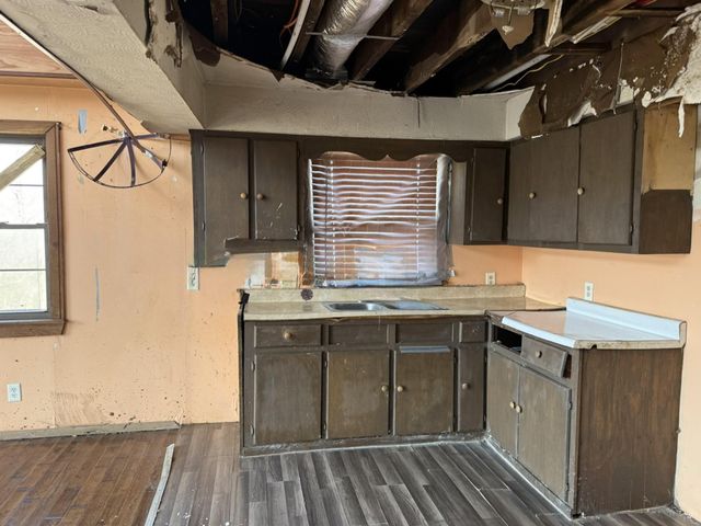 1605 Tennessee Ridge Road, Parksville, KY 40464