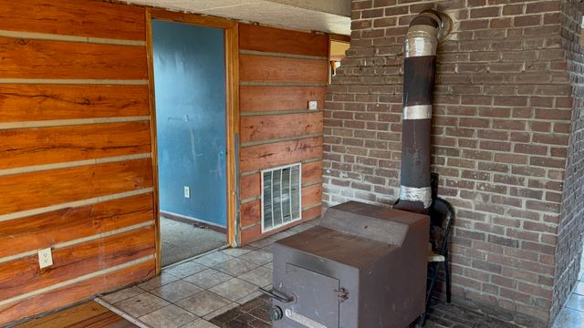 1605 Tennessee Ridge Road, Parksville, KY 40464