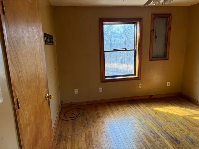 1605 Tennessee Ridge Road, Parksville, KY 40464