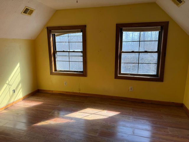 1605 Tennessee Ridge Road, Parksville, KY 40464