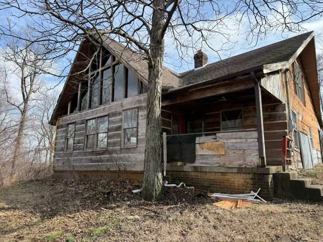 1605 Tennessee Ridge Road, Parksville, KY 40464