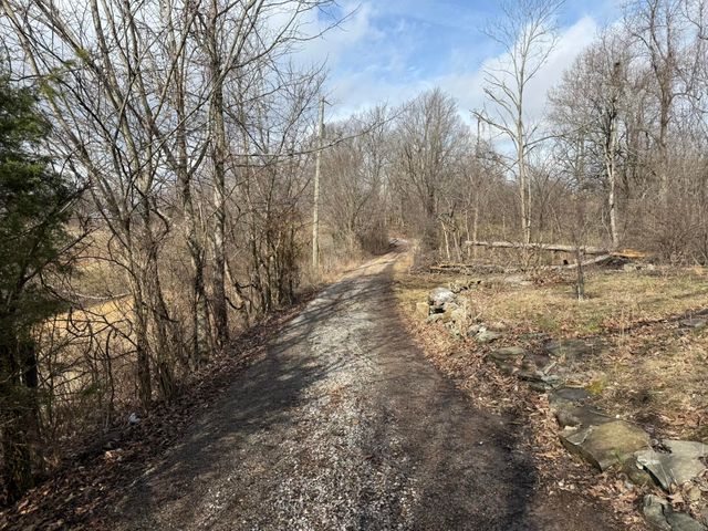 1605 Tennessee Ridge Road, Parksville, KY 40464