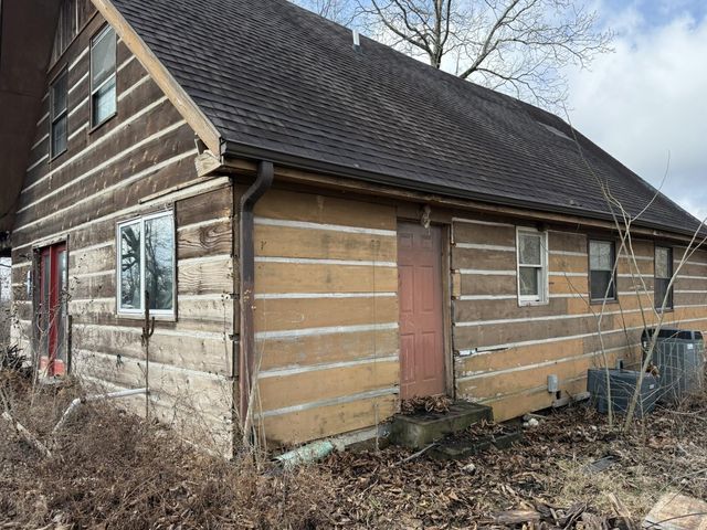 1605 Tennessee Ridge Road, Parksville, KY 40464