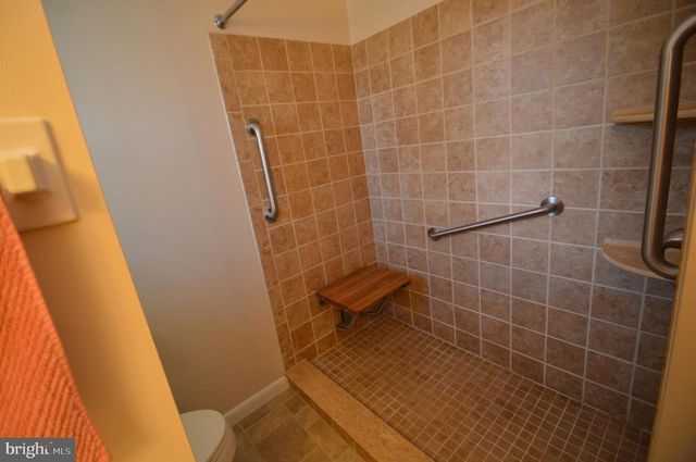230 ADELE AVE, Manheim, PA 17545