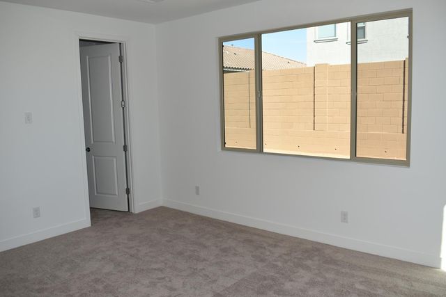 14798 W GRAY FOX Trail, Surprise, AZ 85387