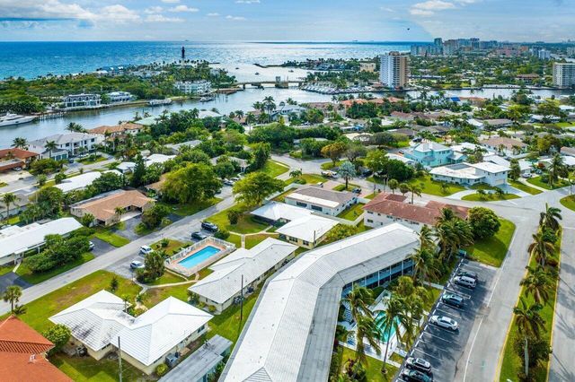 2757 NE 29th Avenue 4, Lighthouse Point, FL 33064