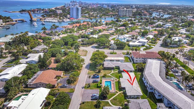 2757 NE 29th Avenue 4, Lighthouse Point, FL 33064