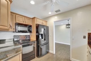 2757 NE 29th Avenue 4, Lighthouse Point, FL 33064