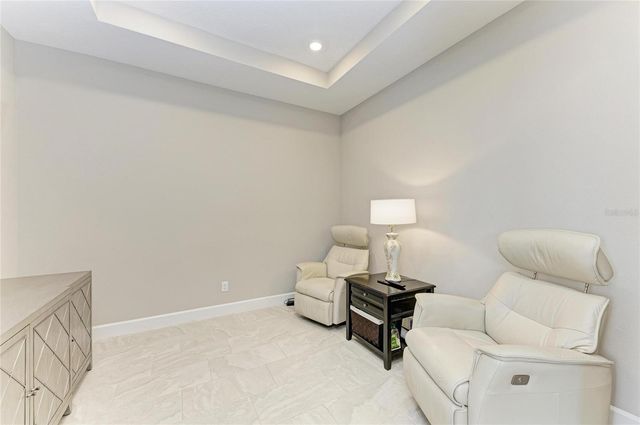 6017 MESA GLEN, Bradenton, FL 34203
