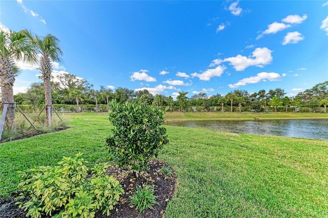 6017 MESA GLEN, Bradenton, FL 34203