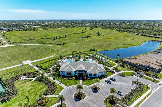 6017 MESA GLEN, Bradenton, FL 34203