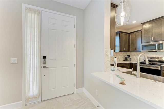 6017 MESA GLEN, Bradenton, FL 34203
