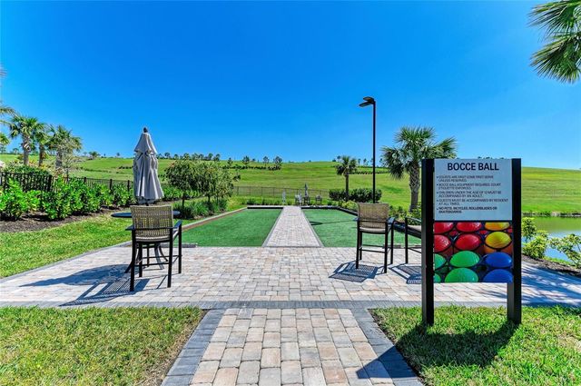 6017 MESA GLEN, Bradenton, FL 34203