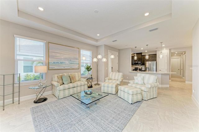 6017 MESA GLEN, Bradenton, FL 34203