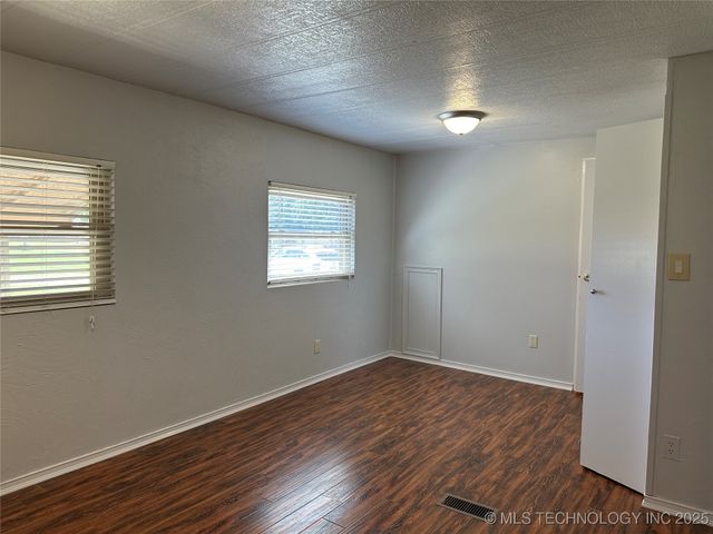 163 Timberline Drive, Mead, OK 73449