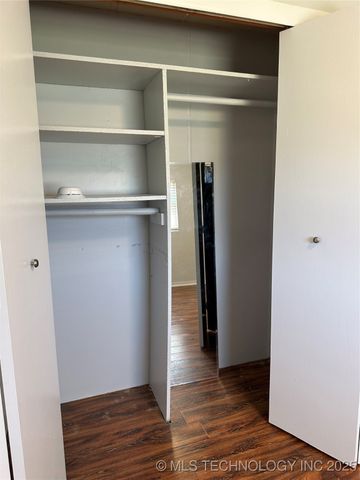 163 Timberline Drive, Mead, OK 73449