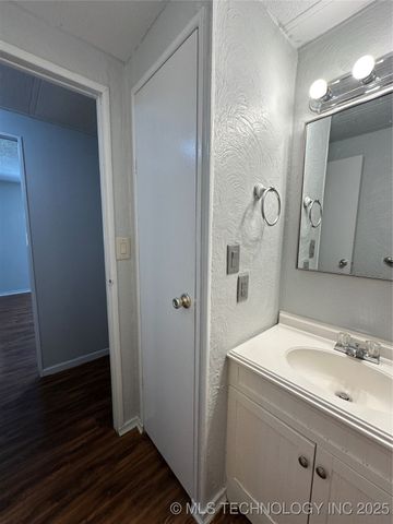 163 Timberline Drive, Mead, OK 73449