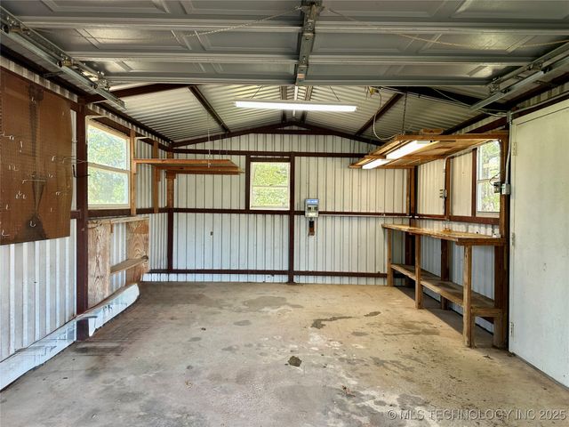 163 Timberline Drive, Mead, OK 73449