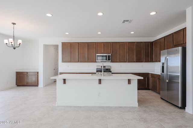 14767 W COTTONTAIL Lane, Surprise, AZ 85387