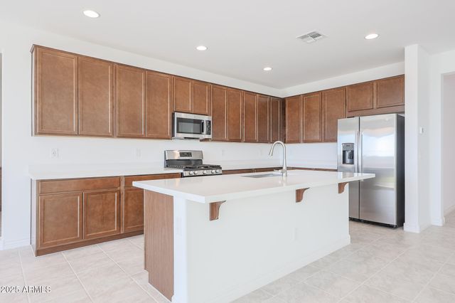 14767 W COTTONTAIL Lane, Surprise, AZ 85387