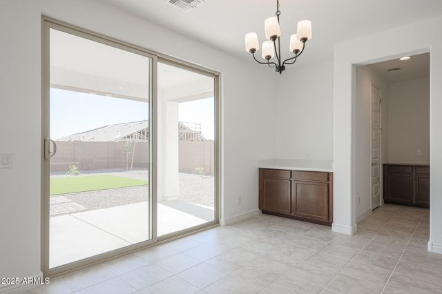 14767 W COTTONTAIL Lane, Surprise, AZ 85387