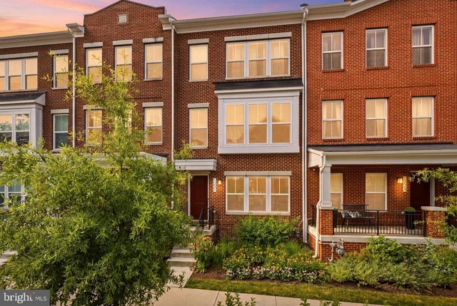 1231 WYNTON PL NE, Washington, DC 20017