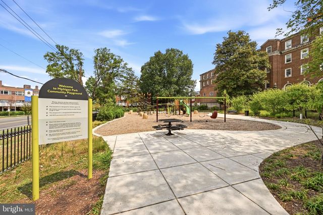 1231 WYNTON PL NE, Washington, DC 20017