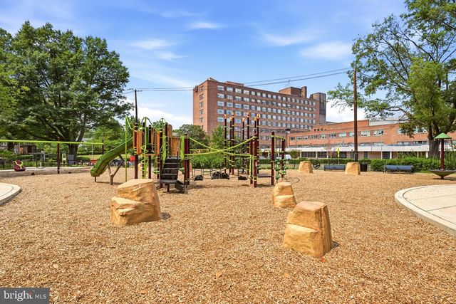 1231 WYNTON PL NE, Washington, DC 20017