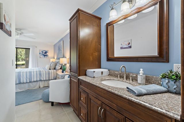 401 Pinecrest Circle F, Jupiter, FL 33458