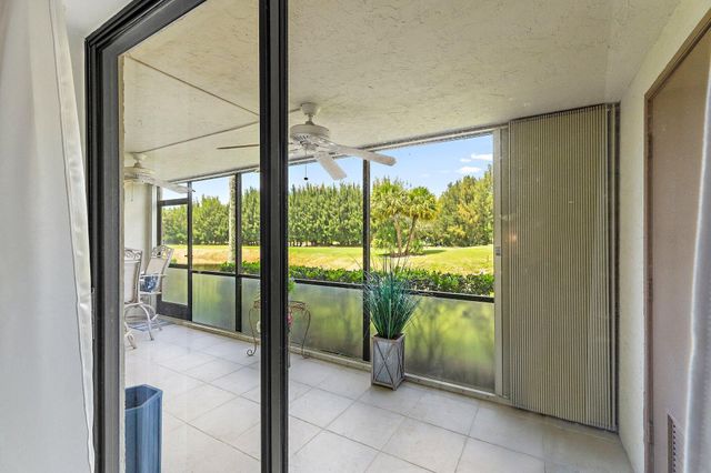 401 Pinecrest Circle F, Jupiter, FL 33458