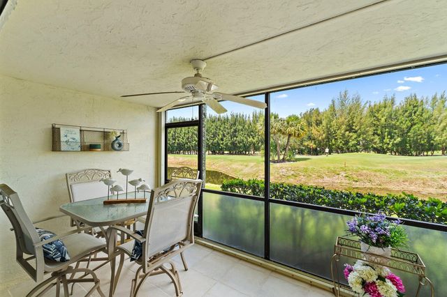 401 Pinecrest Circle F, Jupiter, FL 33458