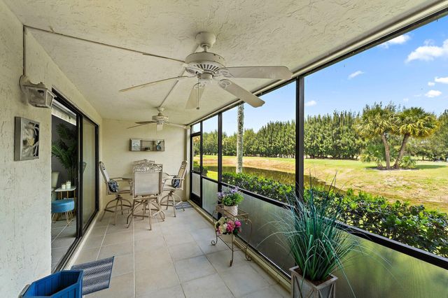 401 Pinecrest Circle F, Jupiter, FL 33458