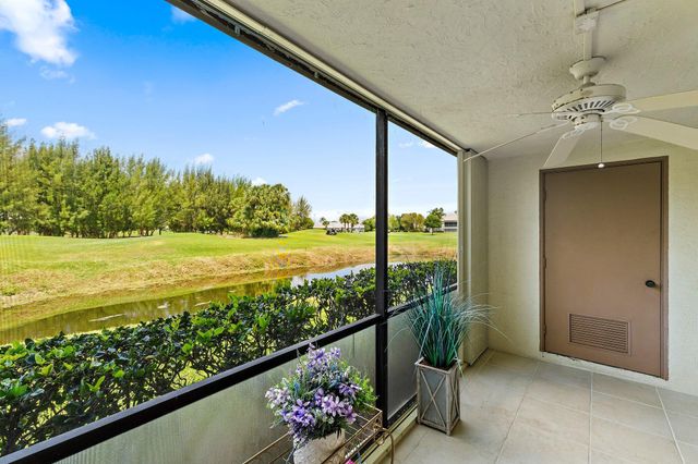 401 Pinecrest Circle F, Jupiter, FL 33458