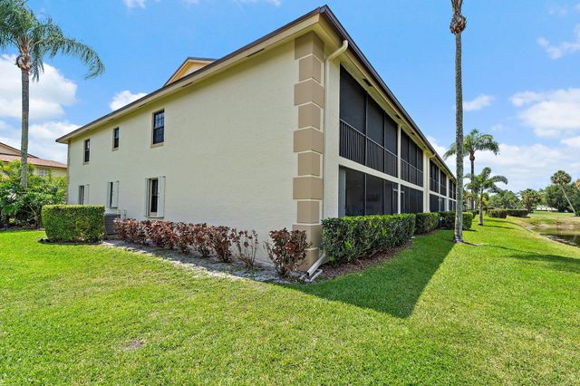401 Pinecrest Circle F, Jupiter, FL 33458