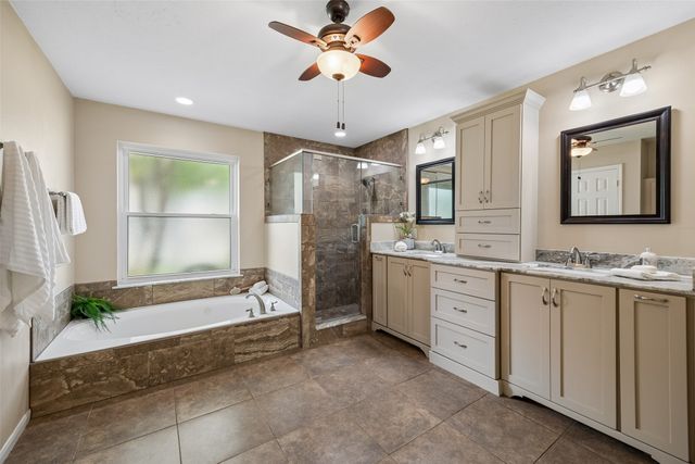 703 Foxmoor Drive, Highland Village, TX 75077