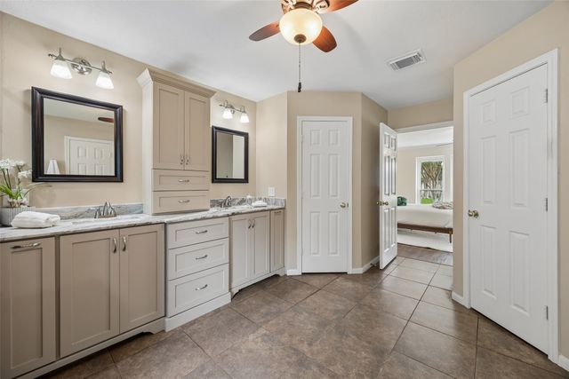703 Foxmoor Drive, Highland Village, TX 75077