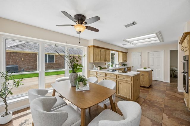 703 Foxmoor Drive, Highland Village, TX 75077