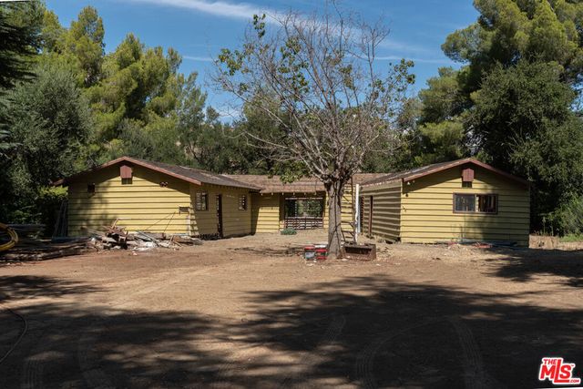 16402 Placerita Canyon Road, Newhall, CA 91321