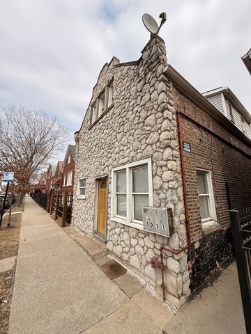 3031 S Central Park Avenue, Chicago, IL 60623