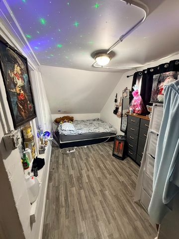 3031 S Central Park Avenue, Chicago, IL 60623