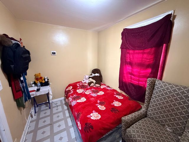 3031 S Central Park Avenue, Chicago, IL 60623