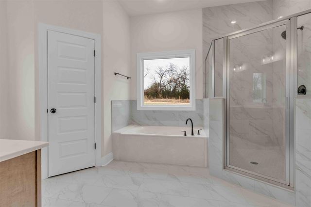 330 WIRT RD, Oakland, TN 38060