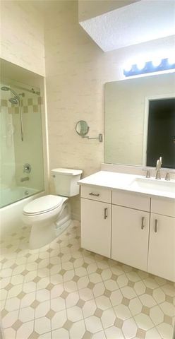 310 VISTA OAK DRIVE, Longwood, FL 32779
