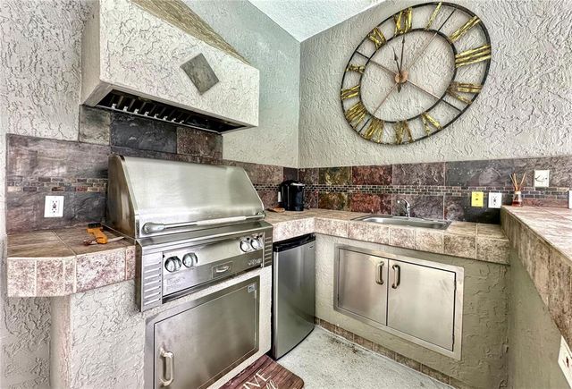 310 VISTA OAK DRIVE, Longwood, FL 32779