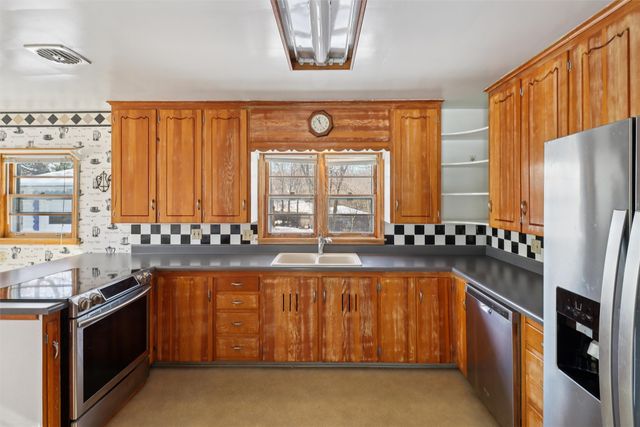 3100 64th Street, Urbandale, IA 50322