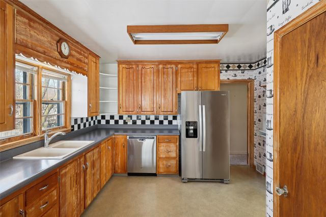 3100 64th Street, Urbandale, IA 50322