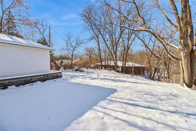 3100 64th Street, Urbandale, IA 50322