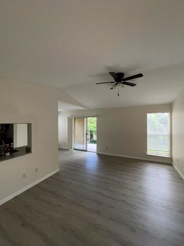 899 Riverside Drive 620, Coral Springs, FL 33071